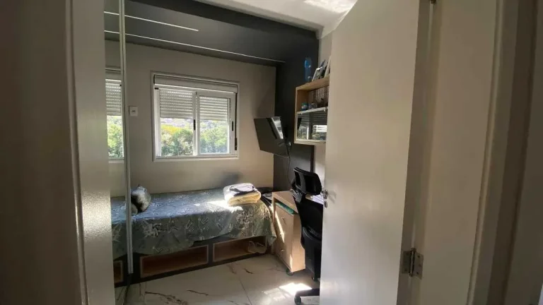Imagem Apartamento mobiliado 3 dormitórios sendo 1 suíte e 1 vaga no Bairro Itacorubi em Florianópolis/SC