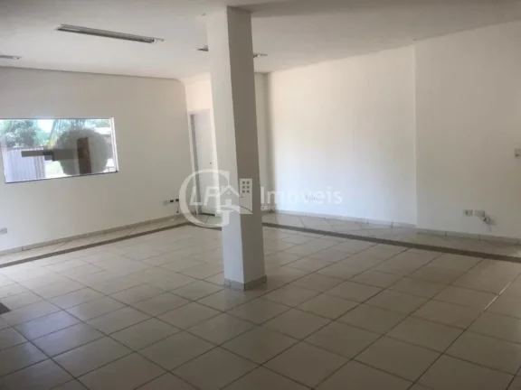Imagem Salão Comercial à Venda em Campo Grande-MS, Bairro Mata do Jacinto - 2 Salas, 3 Banheiros, 4 Vagas de Garagem, 227m²!