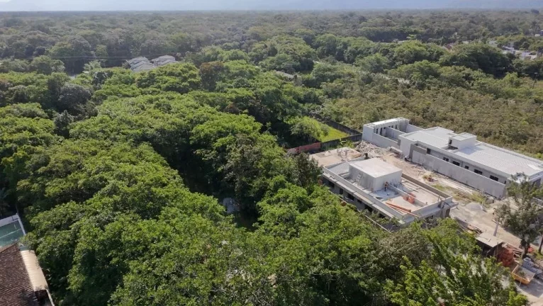 Imagem Terreno à venda, 500 m² por R$ 370.000,00 - Riviera de São Lourenço - Bertioga/SP