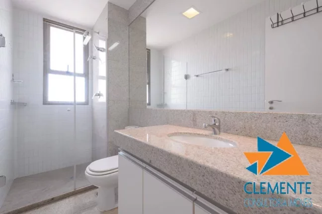 Imagem Apartamento 244 m² no Ed. Olympus, 04 quartos com 04 suítes