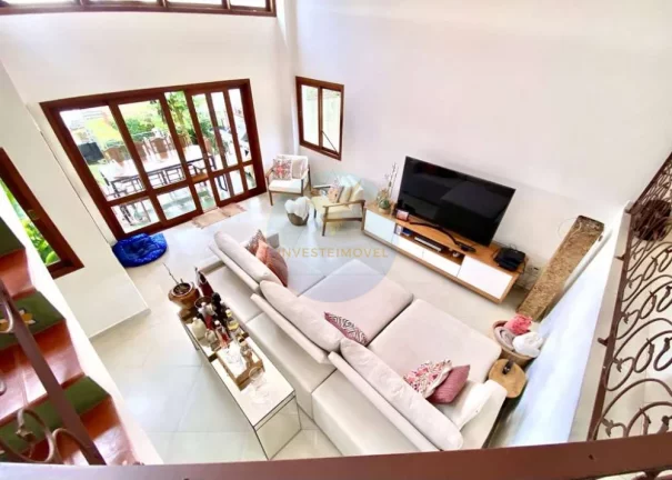 Imagem Casa em Condomínio a Venda no bairro Granja Viana - Cotia, SP
