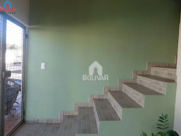 Imagem Apartamento com 3 dormitórios à venda, 120 m² por R$ 390.000,00 - Setor Central - Itumbiara/GO