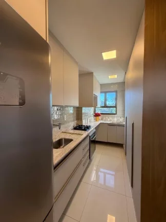 Imagem A 5ª Avenida Imóveis selecionou esse lindo apartamento, totalmente reformado no BARRA THE PLACE: 2/4, suite, 70,01 m², andar alto R$890.000,00