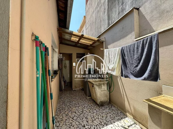 Imagem Casa Ampla com 3 Dormitórios à Venda no Cidade Jardim II - Jundiaí-SP