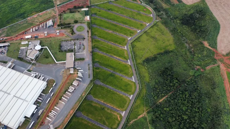 Imagem TERRENO - 200,00 M² - RESIDENCIAL VILLAGIO PAULÍNIA