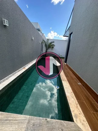 Imagem A casa dos seus sonhos estÃ¡ Ã  venda em CuiabÃ¡! Localizada no bairro SÃ£o JoÃ£o Del Rei, essa belÃ...