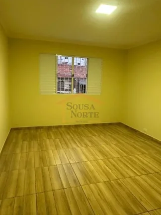 Imagem Sobrado com 110m², dispõe de 2 dormitórios no andar de cima, no andar debaixo, sala cozinha, lava...