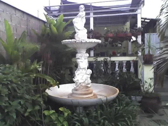 Imagem Excelente casa assobradada em Rio das Pedras, com 4 quartos (sendo 2 suites) com hidromassagem, vara...