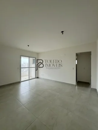 Imagem Apartamento de 140m² com 3 Dormitórios sendo 1 Suíte no bairro Canto do Forte - Praia Grande