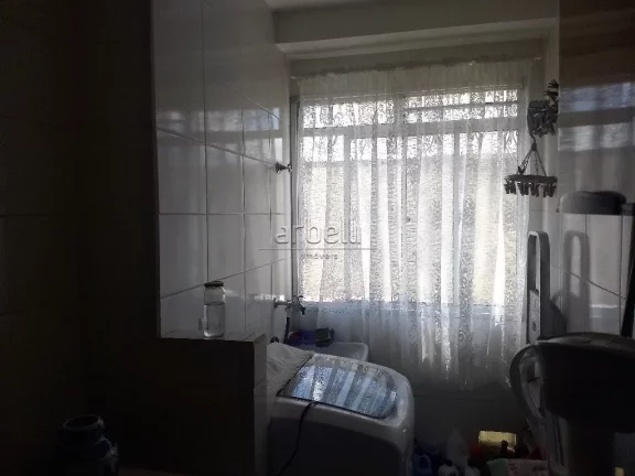 Imagem Apartamento térreo com 48 metros quadrados, com dois quartos com piso em porcelanato e teto rebaixa...