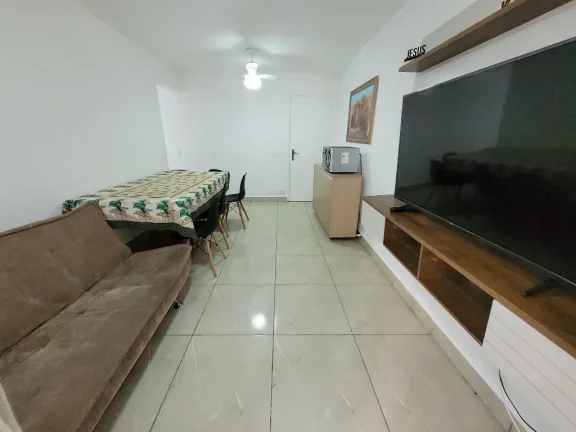 Imagem PITANGUEIRAS – NA QUADRA DO MAR, MARAVILHOSO APARTAMENTO COM 80 M² ÚTEIS, LOCALIZAÇÃO PRIVILEGIADA, APARTAMENTO REFORMADO.