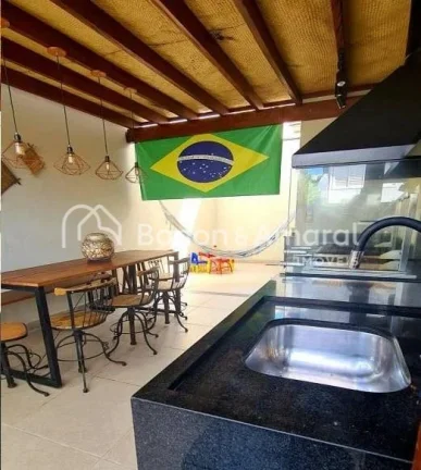 Imagem Casa à venda em condomínio fechado em Valinhos/SP!

Casa em excelente localização dentro do cond...