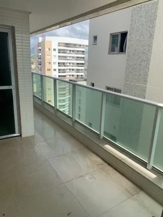 Imagem Apartamento Alto Padrão, 03 Quartos, 01 Suite, Vista Panorâmica, 02 Vagas de Garagem, 03 Varandas, Beira Mar, Praia do Morro, Guarapari - ES