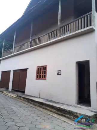 Imagem Oportunidade única: Casa no centro com 2 pisos independentes.