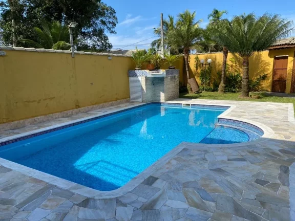Imagem Sobrado com 5 dormitórios à venda, 375 m² por R$ 900.000,00 - Balneario Mogiano - Bertioga/SP