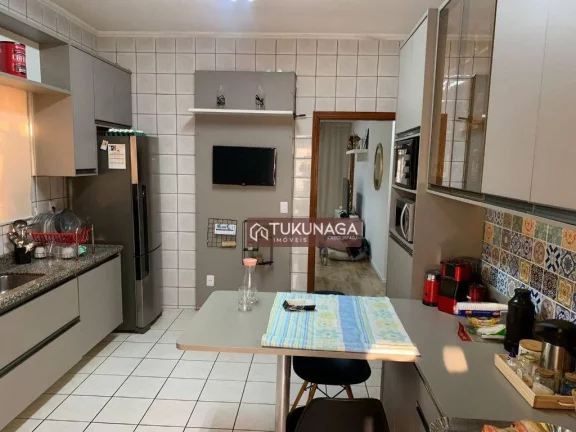 Imagem Casa com 4 dormitórios à venda, 312 m² por R$ 680.000 - Jardim Presidente Dutra - Guarulhos/SP
