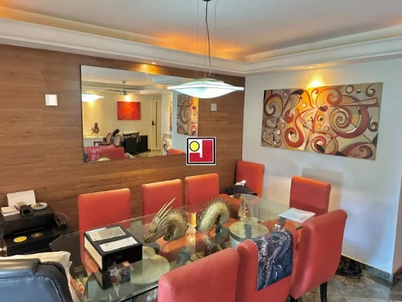 Imagem Vendo 3Q(1Ste) prédio luxuoso na Alfredo Russel, repleto armários, reformado, 2 vg, R$4.000.000, sauna, parquinho, salão festas, ginastica, cp futebol