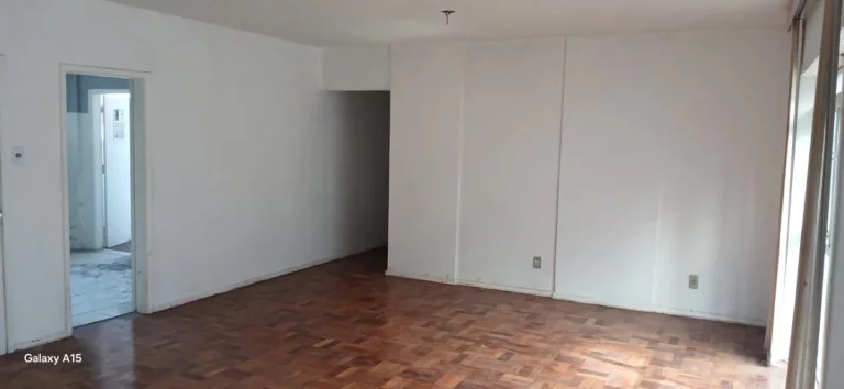 Imagem Apartamento com 3 dormitórios e vaga de garagem na Bela Vista