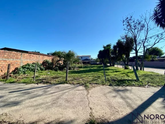 Terreno de Esquina à Venda no Bairro Tomazzetti – Santa Maria!