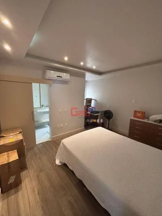 Imagem Casa com 4 dormitórios à venda, 710 m² por R$ 4.800.000,00 - Passagem - Cabo Frio/RJ