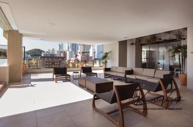 Imagem Apartamento 2 dormitórios para Venda em Balneário Camboriú / SC no bairro Centro