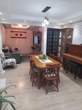 Imagem Sobrado à venda, 228 m² por R$ 620.000,00 - Jardim Testae - Guarulhos/SP