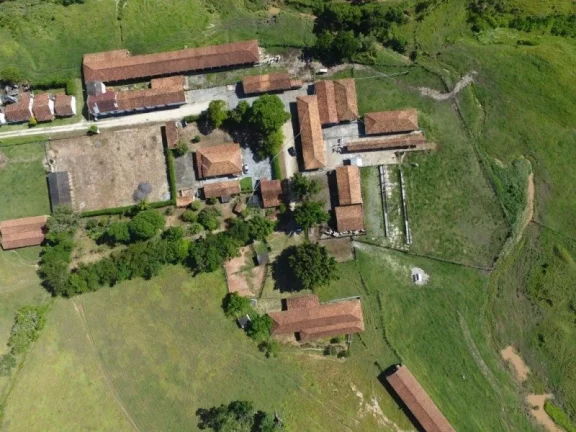 ÁREA À VENDA, 4000000 M² POR R$ 36.000.000 - PIEDADE - CAÇAPAVA/SP