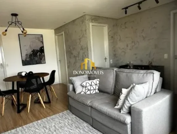 Imagem Apartamento confortável e moderno. Conta com 1 suíte ampla com armários e closet, espaço privati...