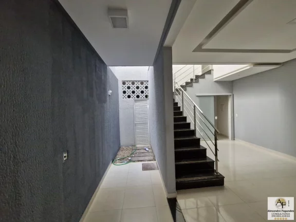 Imagem Sobrado para Venda em Aparecida de Goiânia, Sítios Santa Luzia Residencial, 3 dormitórios, 2 suítes, 4 banheiros, 2 vagas