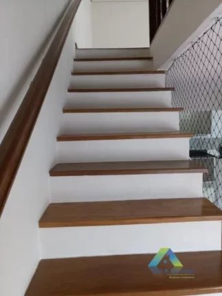 Imagem Apto duplex à 200 metros do metro Conceição 138 metros quadrados distribuídos em dois pisos Dois quartos com armários planejados Dois banheiros .