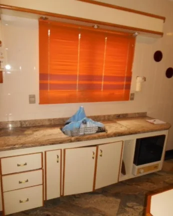 Imagem Apartamento à venda no Guarujá na Praia das Pitangueiras.
