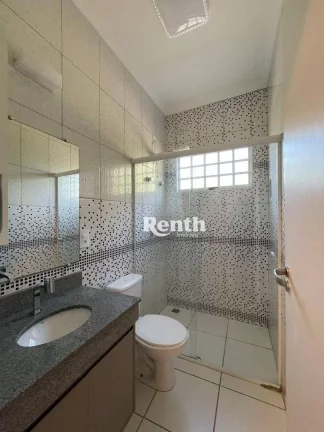 Imagem Sobrado em condomínio com 3 dormitórios por R$ 530.000