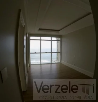 Imagem Frente ao Mar para Venda em Balneário Camboriú / SC no bairro Centro