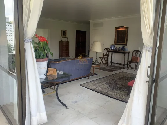 Imagem Apartamento Último andar
