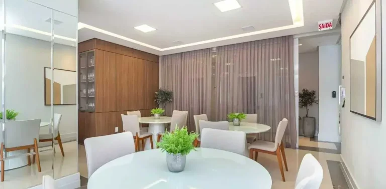 Imagem Apartamento com 4 dormitórios sendo 2 suítes e 2 vagas de garagem em Balneário Camboriú