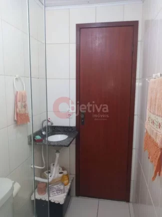 Imagem Prédio com Loja e Apartamento com 2 dormitórios à venda, 1 m² por R$ 1.300.000 - São Cristóvão - Cabo Frio/RJ