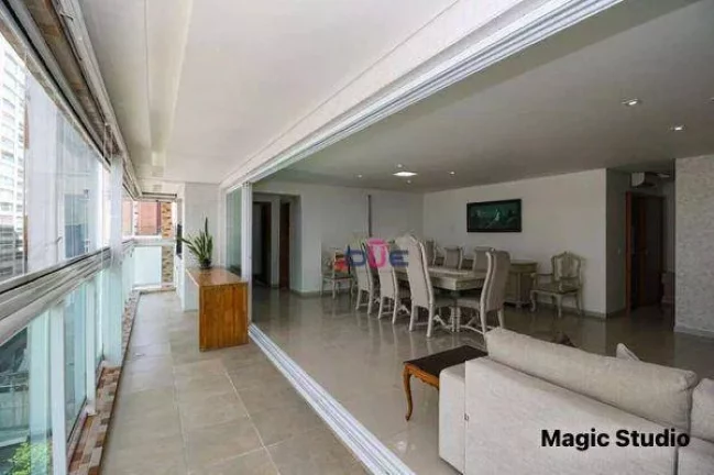 Imagem Apartamento com 4 dormitórios à venda, 191 m² por R$ 1.900.000 - Gonzaga - Santos/SP