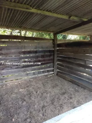 Imagem Chácara para Venda em Limeira, Bairro dos Frades, 3 dormitórios, 1 banheiro, 1 vaga