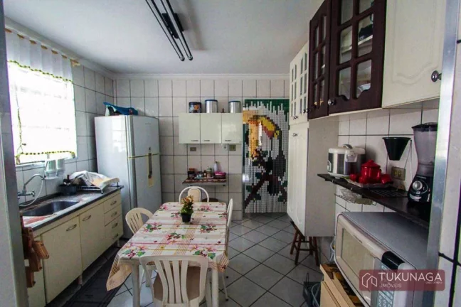 Imagem Sobrado com 4 dormitórios à venda, 260 m² por R$ 750.000,00 - Jardim Santa Mena - Guarulhos/SP