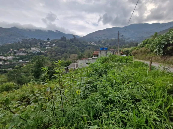 Imagem Vendo este terreno com 7.380,00m2. Bairro Cascatinha. Nova Friburgo.
