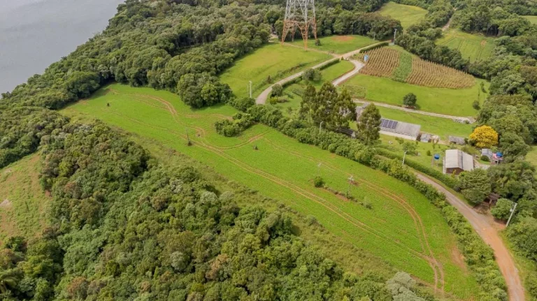 Imagem Área 15000m2 frente para Represa do Passaúna