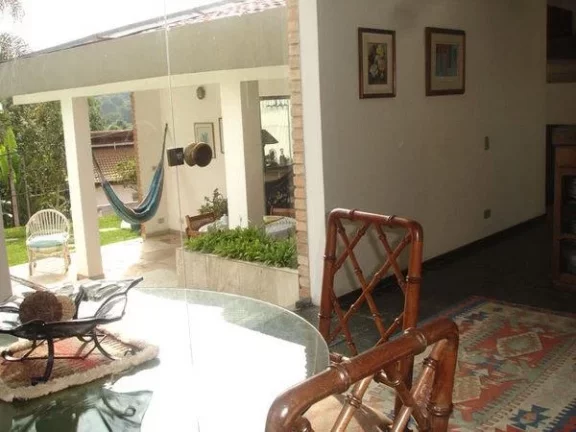 Imagem Casa com 3 dormitórios à venda, 450 m² - Granja Viana - Carapicuíba/SP