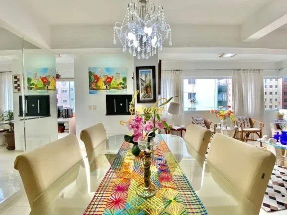 Imagem Apartamento com vista parcial na avenida a 50m do mar