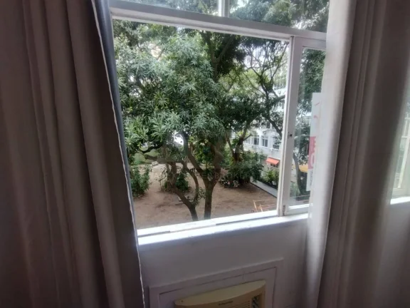 Imagem Apartamento de quarto e sala à venda em Copacabana, 35m2, na Nossa Senhora.