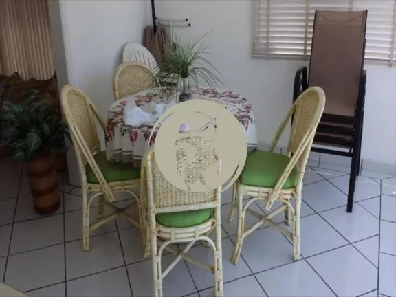 Imagem VENDA OU LOCAÇÃO NO GUARUJA SUPERIOR: SALA COM 2 AMBIENTES COM TERRAÇO, COZINHA, ÁREA DE SERVIÇ...