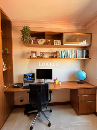 Imagem APARTAMENTO 2 DORMITÓRIOS SENDO 1 SUÍTE VARANDA E ARMÁRIOS PLANEJADOS