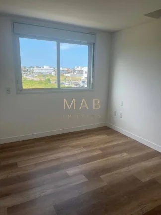 Imagem Oportunidade única: Casa à venda em Florianópolis-SC, Campeche. 3 quartos, 1 suíte, 2 salas, 2 banheiros, 1 vaga, 148m².