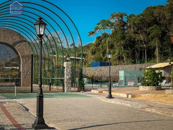 Imagem Terreno em Condomínio!