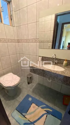 Imagem Sobrado Suíte + 02 Quartos Santa Terezinha