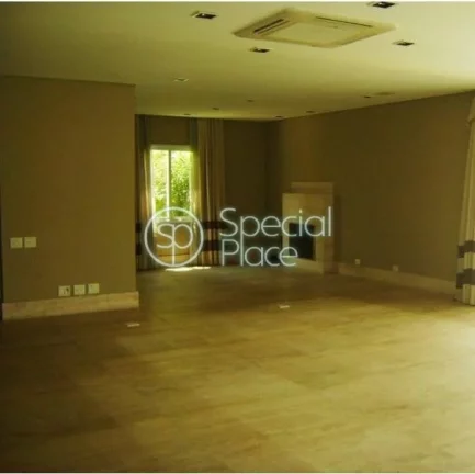 Imagem EXCELENTE CONDOMÍNIO COM 9 CASAS. GARAGEM SUBTERRÂNEA, MUITO VERDE E BASTANTE ACONCHEGANTE. CASA R...